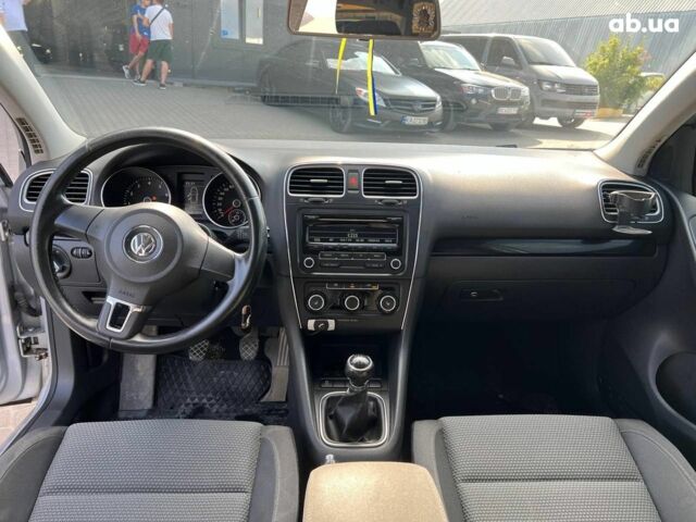 Серый Фольксваген Гольф, объемом двигателя 1.2 л и пробегом 237 тыс. км за 7190 $, фото 31 на Automoto.ua