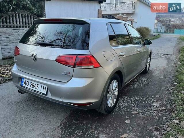 Серый Фольксваген Гольф, объемом двигателя 1.4 л и пробегом 250 тыс. км за 8750 $, фото 4 на Automoto.ua