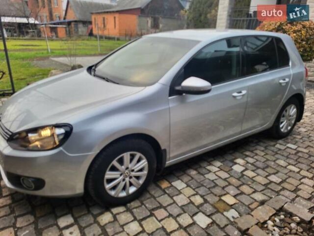 Серый Фольксваген Гольф, объемом двигателя 1.6 л и пробегом 211 тыс. км за 8400 $, фото 1 на Automoto.ua