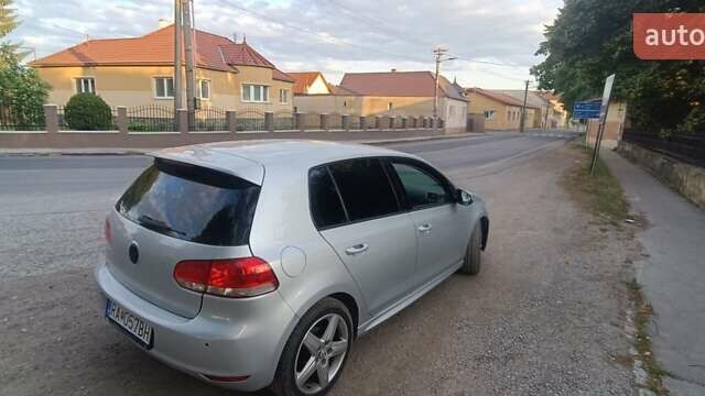 Серый Фольксваген Гольф, объемом двигателя 1.6 л и пробегом 354 тыс. км за 6000 $, фото 5 на Automoto.ua