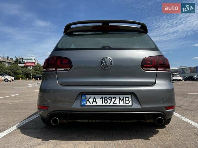Серый Фольксваген Гольф, объемом двигателя 1.39 л и пробегом 271 тыс. км за 9500 $, фото 8 на Automoto.ua