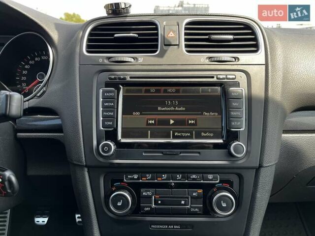 Серый Фольксваген Гольф, объемом двигателя 1.39 л и пробегом 271 тыс. км за 9500 $, фото 16 на Automoto.ua