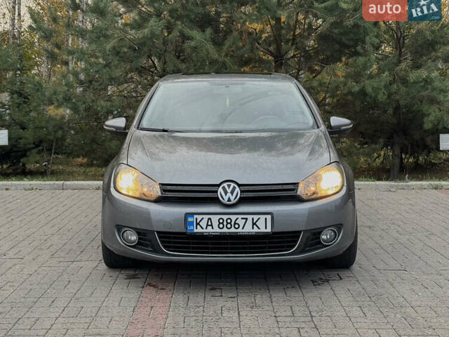 Серый Фольксваген Гольф, объемом двигателя 2 л и пробегом 172 тыс. км за 8990 $, фото 1 на Automoto.ua