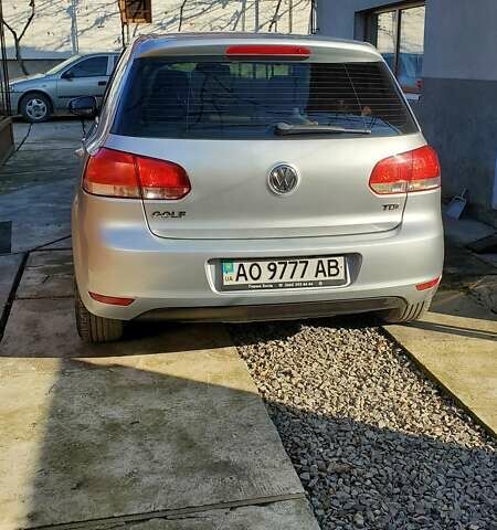 Серый Фольксваген Гольф, объемом двигателя 1.6 л и пробегом 276 тыс. км за 9200 $, фото 3 на Automoto.ua