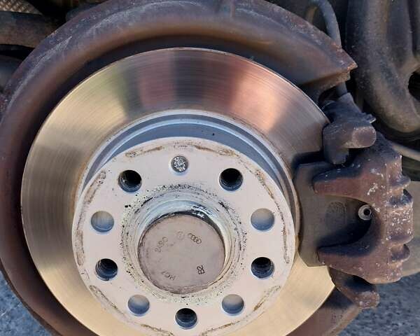 Фольксваген Гольф 2012 у Ходорів на Automoto.ua Сірий Фольксваген Гольф, об'ємом двигуна 1.39 л та пробігом 190 тис. км за 8500 $, фото 49 на Automoto.ua