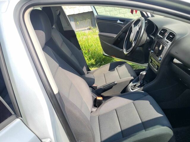 Серый Фольксваген Гольф, объемом двигателя 1.6 л и пробегом 205 тыс. км за 9000 $, фото 3 на Automoto.ua