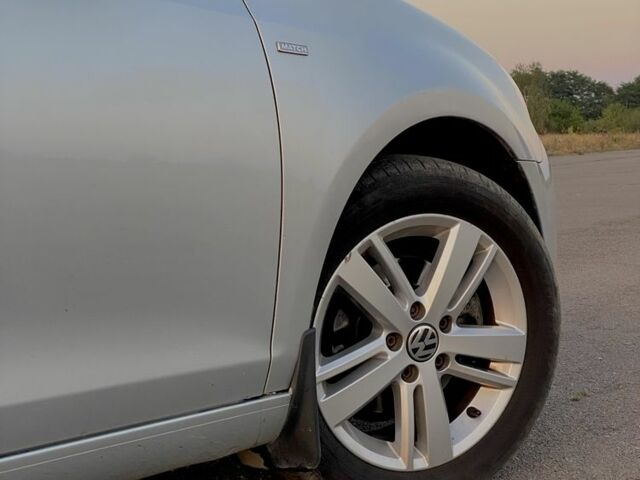 Серый Фольксваген Гольф, объемом двигателя 1.6 л и пробегом 286 тыс. км за 8500 $, фото 4 на Automoto.ua