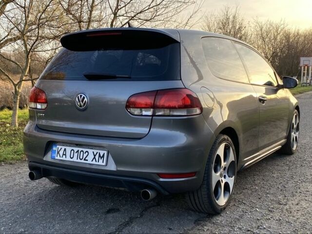 Серый Фольксваген Гольф, объемом двигателя 2 л и пробегом 230 тыс. км за 8100 $, фото 7 на Automoto.ua