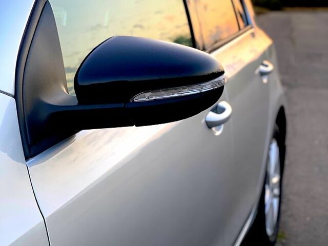 Серый Фольксваген Гольф, объемом двигателя 1.6 л и пробегом 286 тыс. км за 8500 $, фото 1 на Automoto.ua