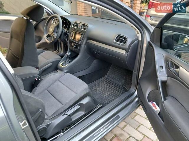 Серый Фольксваген Гольф, объемом двигателя 2.48 л и пробегом 174 тыс. км за 7100 $, фото 18 на Automoto.ua