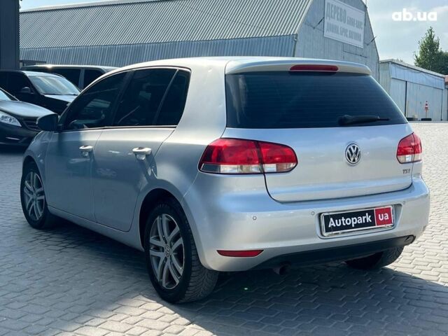 Серый Фольксваген Гольф, объемом двигателя 1.2 л и пробегом 237 тыс. км за 7190 $, фото 5 на Automoto.ua
