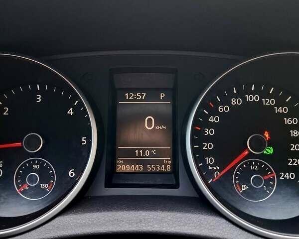 Серый Фольксваген Гольф, объемом двигателя 1.6 л и пробегом 210 тыс. км за 6900 $, фото 3 на Automoto.ua