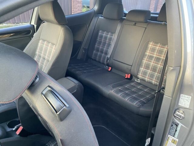 Серый Фольксваген Гольф, объемом двигателя 2 л и пробегом 230 тыс. км за 8100 $, фото 12 на Automoto.ua