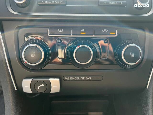 Серый Фольксваген Гольф, объемом двигателя 1.2 л и пробегом 237 тыс. км за 7190 $, фото 24 на Automoto.ua