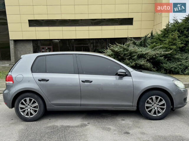 Сірий Фольксваген Гольф, об'ємом двигуна 1.6 л та пробігом 370 тис. км за 8700 $, фото 2 на Automoto.ua