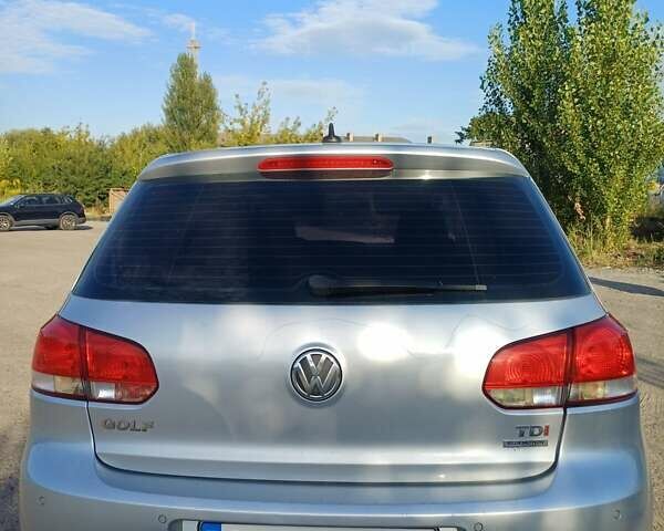 Сірий Фольксваген Гольф, об'ємом двигуна 1.6 л та пробігом 296 тис. км за 8800 $, фото 2 на Automoto.ua