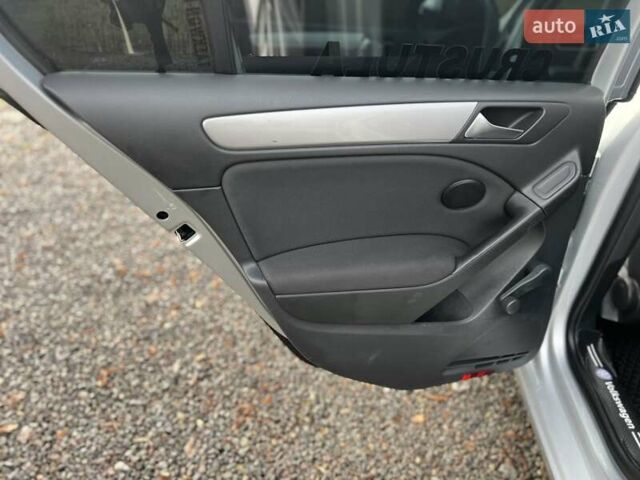 Серый Фольксваген Гольф, объемом двигателя 1.6 л и пробегом 291 тыс. км за 6750 $, фото 33 на Automoto.ua