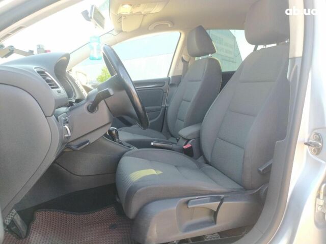 Сірий Фольксваген Гольф, об'ємом двигуна 1.6 л та пробігом 171 тис. км за 9590 $, фото 27 на Automoto.ua