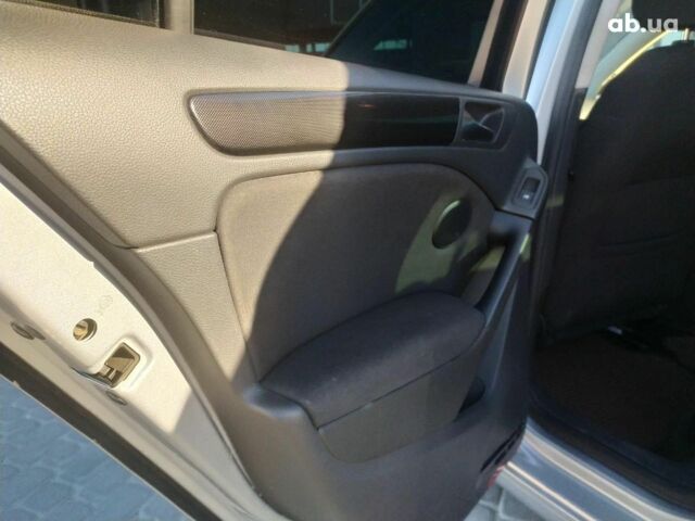 Сірий Фольксваген Гольф, об'ємом двигуна 1.6 л та пробігом 171 тис. км за 9590 $, фото 24 на Automoto.ua