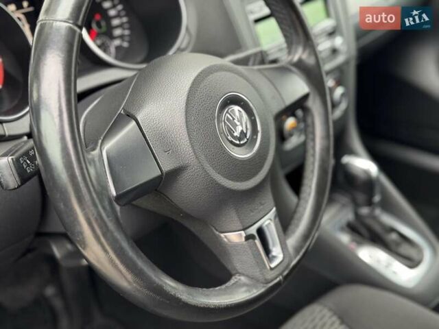 Серый Фольксваген Гольф, объемом двигателя 1.39 л и пробегом 205 тыс. км за 8600 $, фото 34 на Automoto.ua