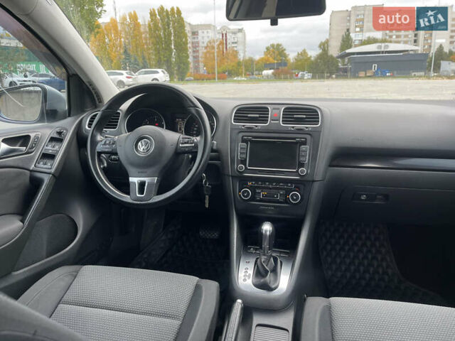 Фольксваген Гольф 2012 в Черкассах на Automoto.ua Серый Фольксваген Гольф, объемом двигателя 1.6 л и пробегом 187 тыс. км за 7999 $, фото 10 на Automoto.ua