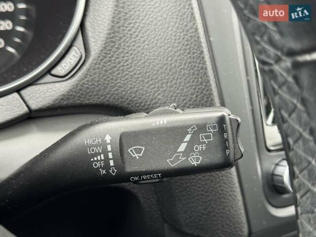 Серый Фольксваген Гольф, объемом двигателя 1.39 л и пробегом 205 тыс. км за 8600 $, фото 57 на Automoto.ua