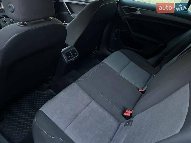 Серый Фольксваген Гольф, объемом двигателя 1.4 л и пробегом 250 тыс. км за 8750 $, фото 9 на Automoto.ua
