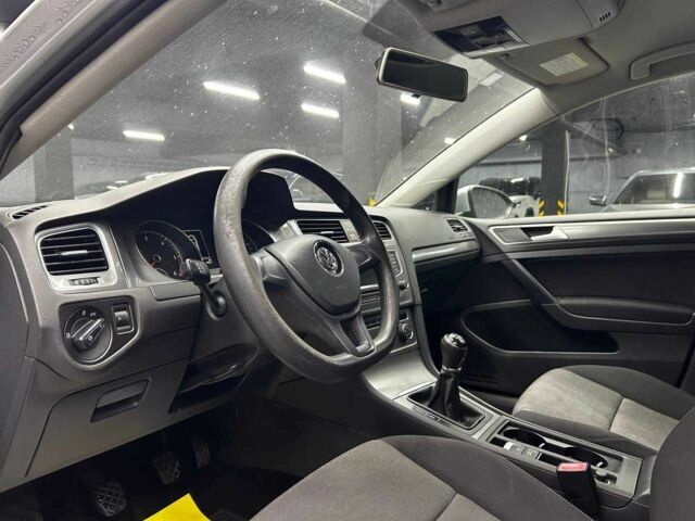 Сірий Фольксваген Гольф, об'ємом двигуна 1.6 л та пробігом 196 тис. км за 8900 $, фото 9 на Automoto.ua