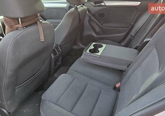 Сірий Фольксваген Гольф, об'ємом двигуна 1.97 л та пробігом 190 тис. км за 8107 $, фото 3 на Automoto.ua