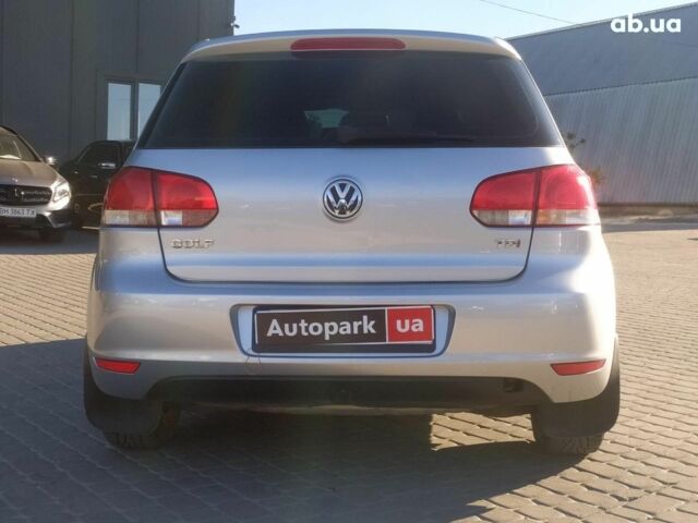 Сірий Фольксваген Гольф, об'ємом двигуна 1.6 л та пробігом 171 тис. км за 9590 $, фото 5 на Automoto.ua