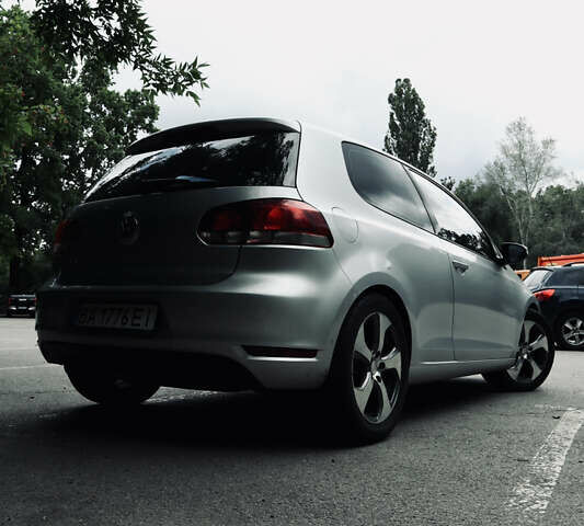 Сірий Фольксваген Гольф, об'ємом двигуна 2.48 л та пробігом 222 тис. км за 8500 $, фото 4 на Automoto.ua