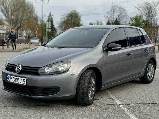 Серый Фольксваген Гольф, объемом двигателя 1.6 л и пробегом 366 тыс. км за 9300 $, фото 3 на Automoto.ua