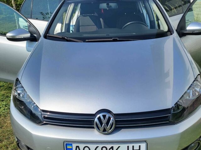 Серый Фольксваген Гольф, объемом двигателя 1.6 л и пробегом 205 тыс. км за 9000 $, фото 2 на Automoto.ua