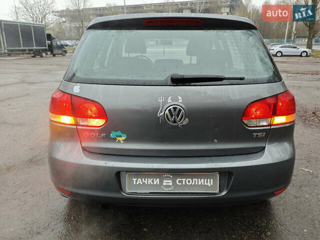 Сірий Фольксваген Гольф, об'ємом двигуна 1.2 л та пробігом 197 тис. км за 7500 $, фото 6 на Automoto.ua