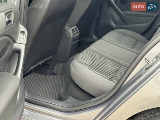 Серый Фольксваген Гольф, объемом двигателя 1.39 л и пробегом 205 тыс. км за 8600 $, фото 52 на Automoto.ua