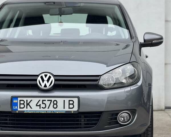 Серый Фольксваген Гольф, объемом двигателя 1.39 л и пробегом 205 тыс. км за 8600 $, фото 17 на Automoto.ua