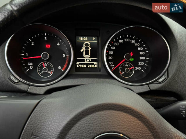 Серый Фольксваген Гольф, объемом двигателя 1.97 л и пробегом 176 тыс. км за 10200 $, фото 4 на Automoto.ua