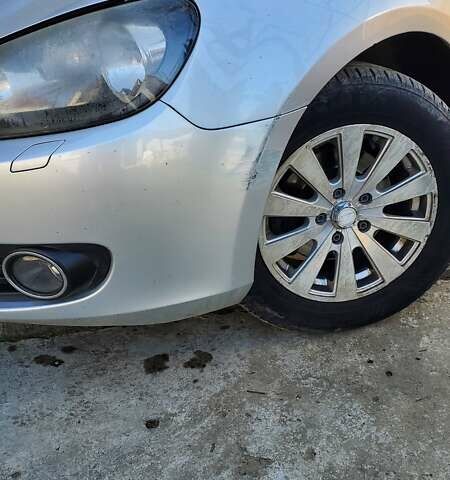 Серый Фольксваген Гольф, объемом двигателя 1.6 л и пробегом 276 тыс. км за 9200 $, фото 4 на Automoto.ua