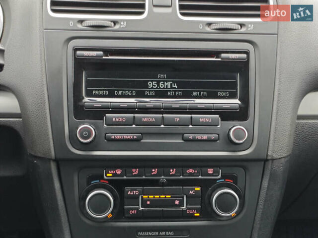 Сірий Фольксваген Гольф, об'ємом двигуна 1.2 л та пробігом 197 тис. км за 7500 $, фото 21 на Automoto.ua