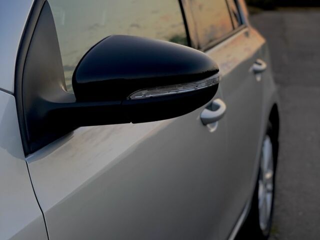 Серый Фольксваген Гольф, объемом двигателя 1.6 л и пробегом 286 тыс. км за 8500 $, фото 3 на Automoto.ua