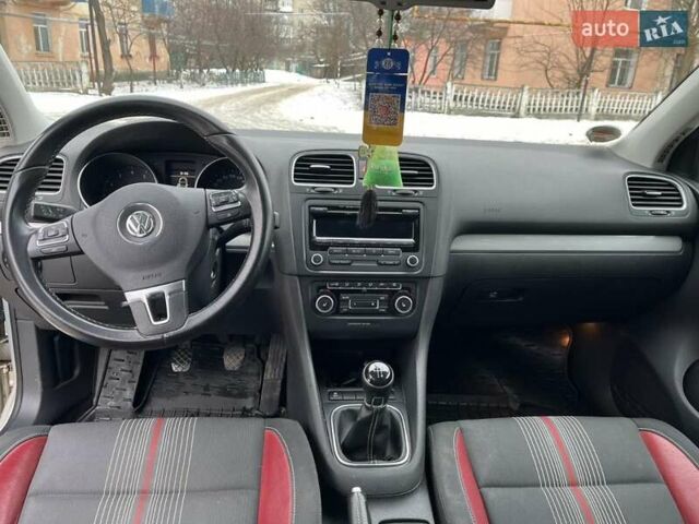 Сірий Фольксваген Гольф, об'ємом двигуна 1.2 л та пробігом 187 тис. км за 7900 $, фото 9 на Automoto.ua