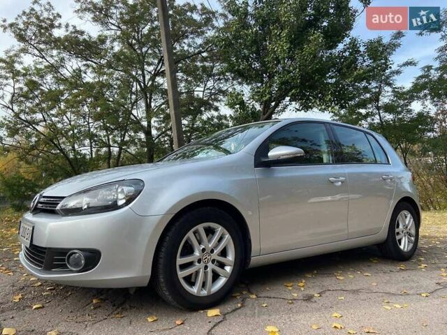 Серый Фольксваген Гольф, объемом двигателя 1.4 л и пробегом 169 тыс. км за 11000 $, фото 6 на Automoto.ua