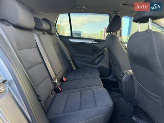 Сірий Фольксваген Гольф, об'ємом двигуна 2 л та пробігом 172 тис. км за 8990 $, фото 8 на Automoto.ua