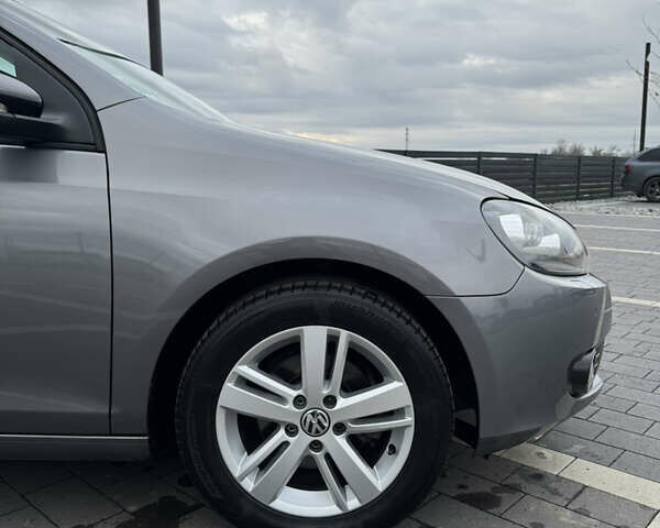 Сірий Фольксваген Гольф, об'ємом двигуна 1.2 л та пробігом 250 тис. км за 9300 $, фото 12 на Automoto.ua