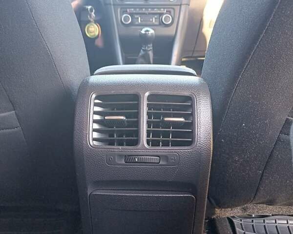 Сірий Фольксваген Гольф, об'ємом двигуна 1.6 л та пробігом 296 тис. км за 8800 $, фото 11 на Automoto.ua