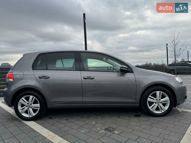 Сірий Фольксваген Гольф, об'ємом двигуна 1.2 л та пробігом 250 тис. км за 9300 $, фото 5 на Automoto.ua