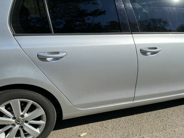 Фольксваген Гольф 2012 у Буче на Automoto.ua Сірий Фольксваген Гольф, об'ємом двигуна 2 л та пробігом 191 тис. км за 8500 $, фото 3 на Automoto.ua