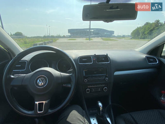 Серый Фольксваген Гольф, объемом двигателя 1.6 л и пробегом 137 тыс. км за 9999 $, фото 10 на Automoto.ua