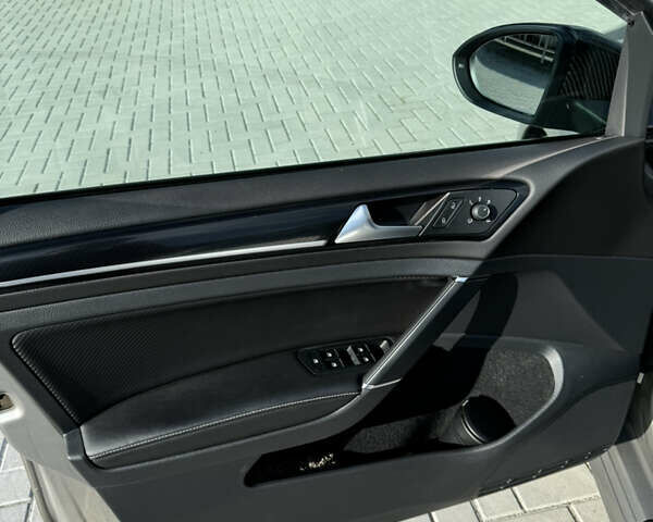 Серый Фольксваген Гольф, объемом двигателя 1.4 л и пробегом 98 тыс. км за 15900 $, фото 18 на Automoto.ua