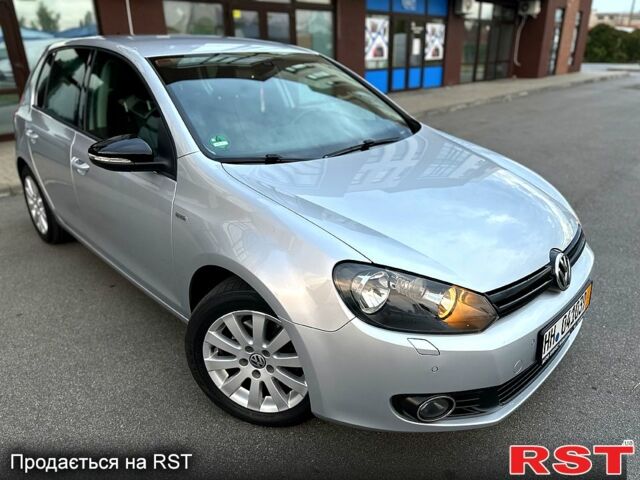 Серый Фольксваген Гольф, объемом двигателя 1.4 л и пробегом 165 тыс. км за 8750 $, фото 3 на Automoto.ua